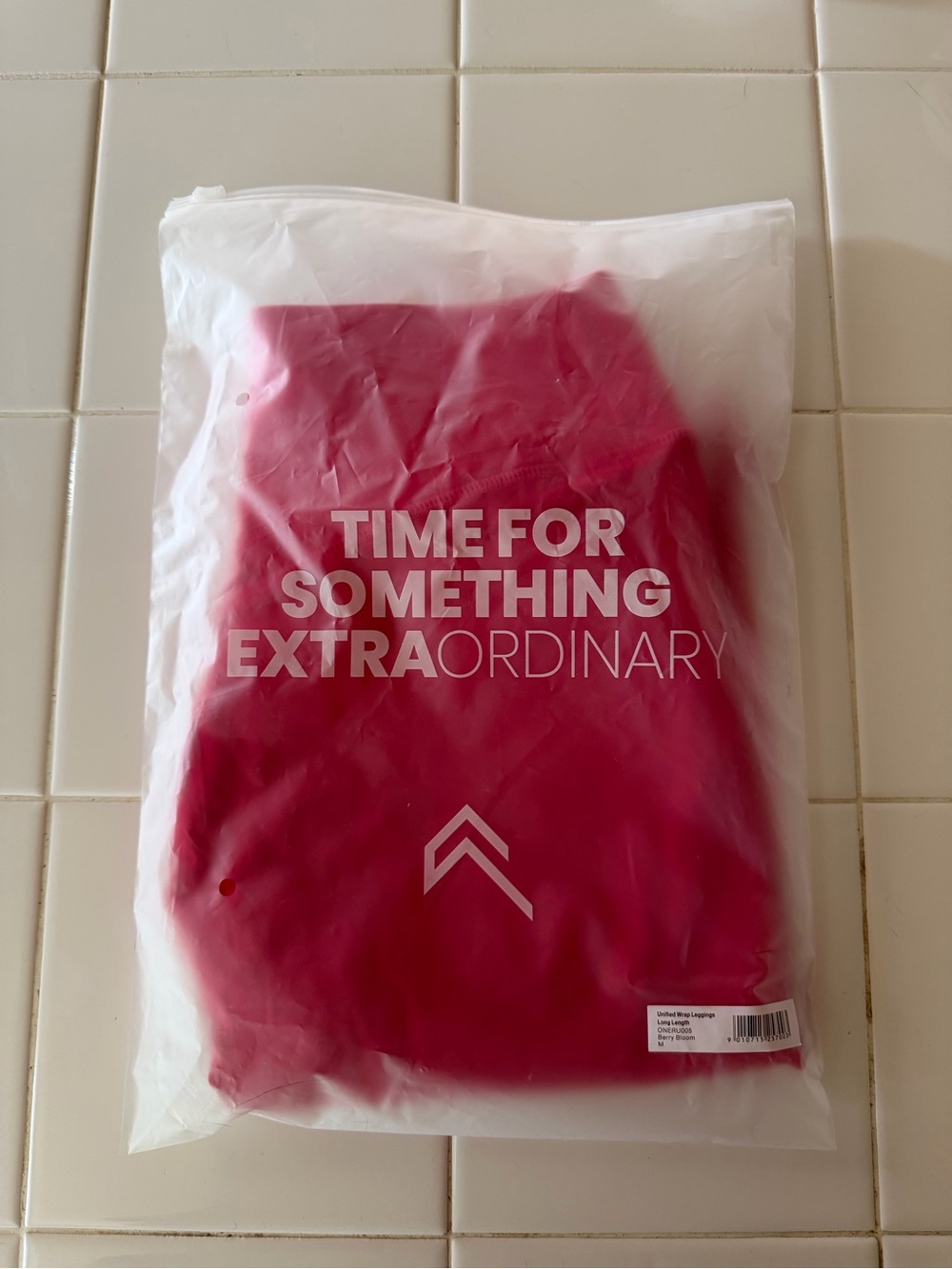 Oner Active Unified Wrap Leggings Long Berry Bloom M NWT - Picture 6 of 7
